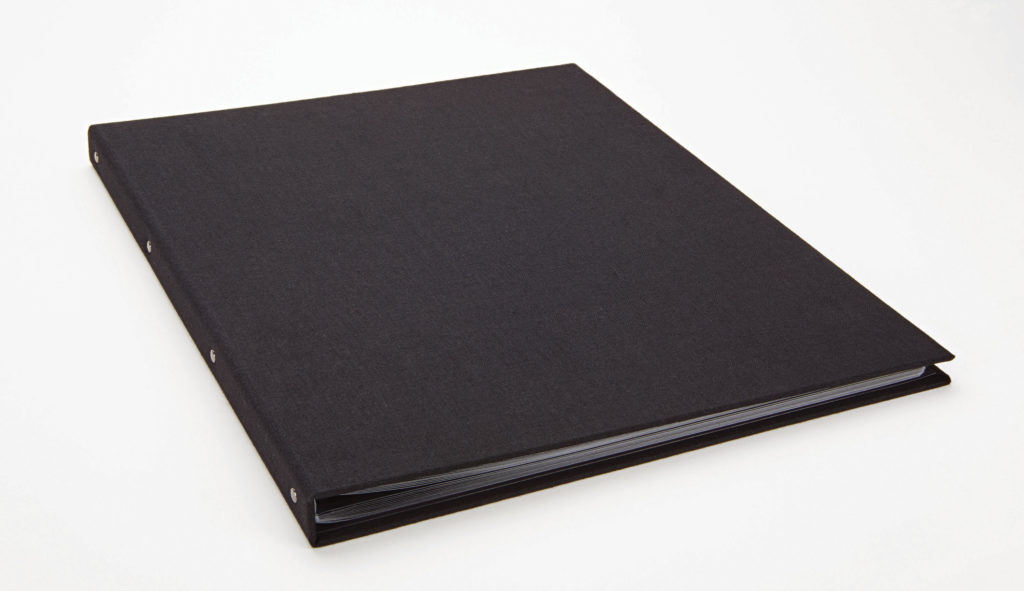Itoya Profolio Professional Presentation Book 8.5 x 11 Black - 20117770